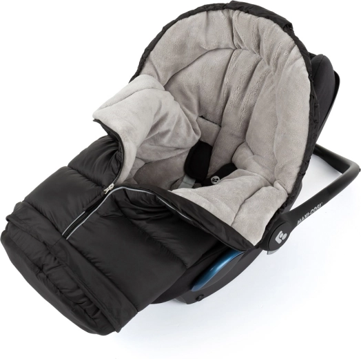 Horizontal harness openings – easy, universal attachment