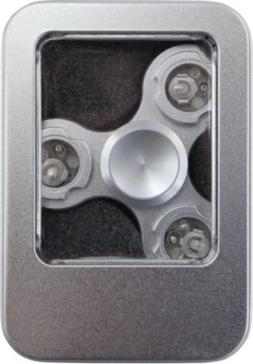 Metal body – durable and comfortable to hold
