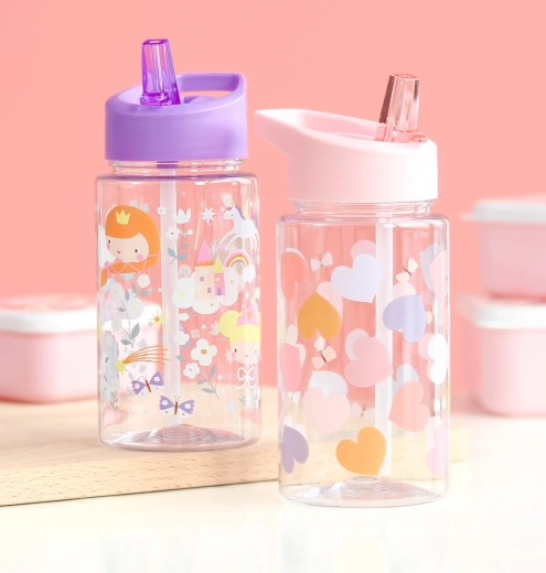 Transparante fles met schattig hartjesmotief
