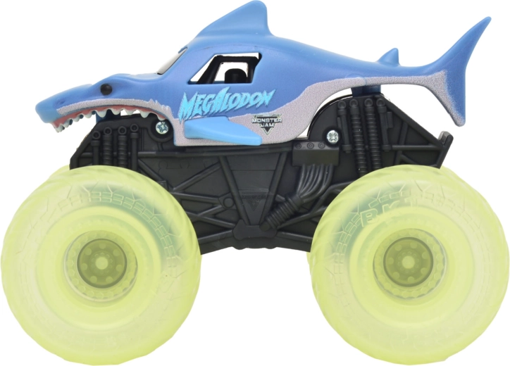 Illuminated LED wheels for maximum effect