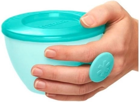 Ergonomic handle for a secure grip