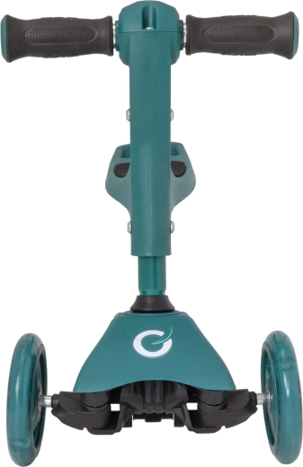 Stability thanks to two front wheels