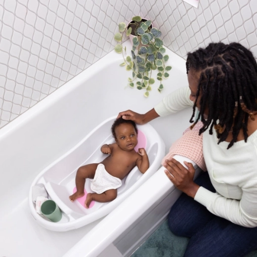 Plateau pour parents et nettoyage facile