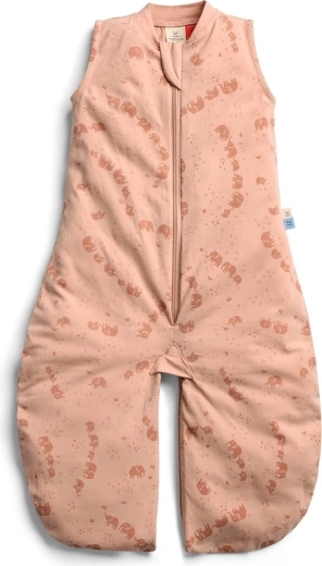 2-in-1: switch from bag to suit in seconds