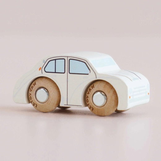 Petite voiture en bois Le Toy Van Rene GT110