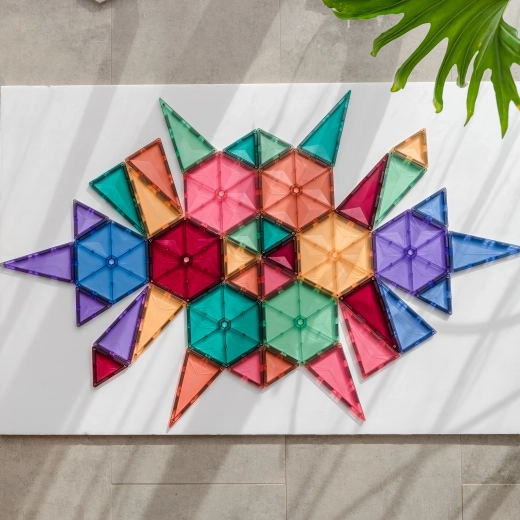 Geometrie in de praktijk: sterren, mozaïeken en ruimtelijke modellen