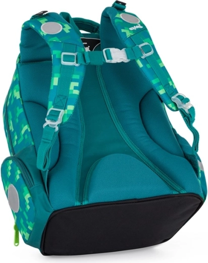 Ergonomic back and comfortable carrying