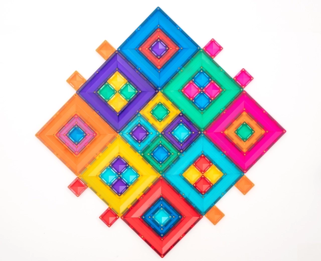 Transparent colors that spark creativity