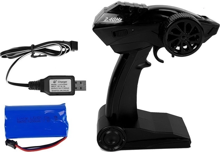 Precise 2.4 GHz control and rechargeable battery