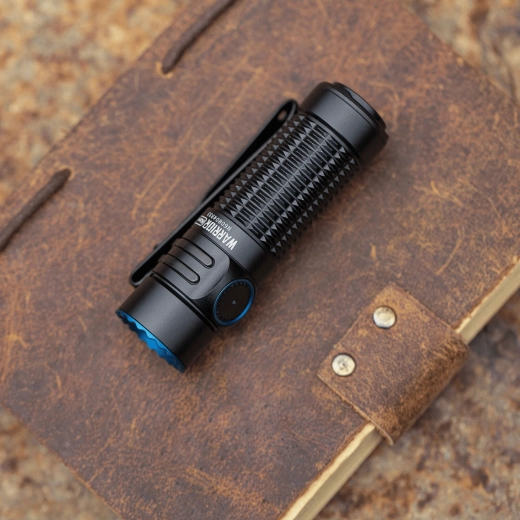 EDC-design met dubbele clip
