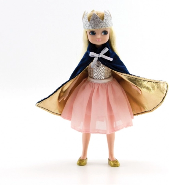 Lottie poupée reine du château