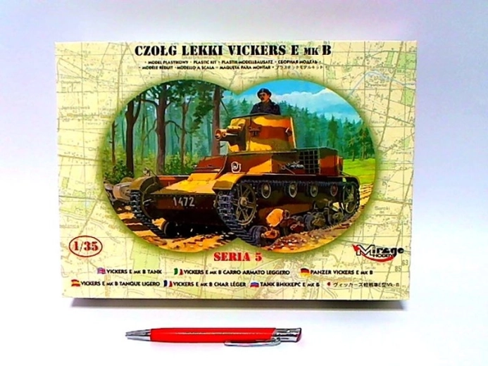 Mirage Hobby plastic model kit of the Vickers E light tank MKB S05