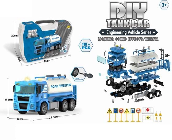 Buildable Tanker – 110-piece construction set with light and sound