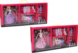 Pop met kledingkast en modeaccessoires