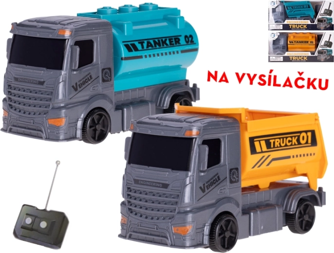 RC truck 13 cm, 27 MHz – tanker or tipper