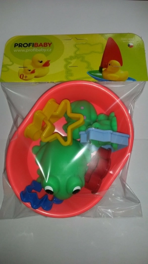 Baby bath set with tub and toys