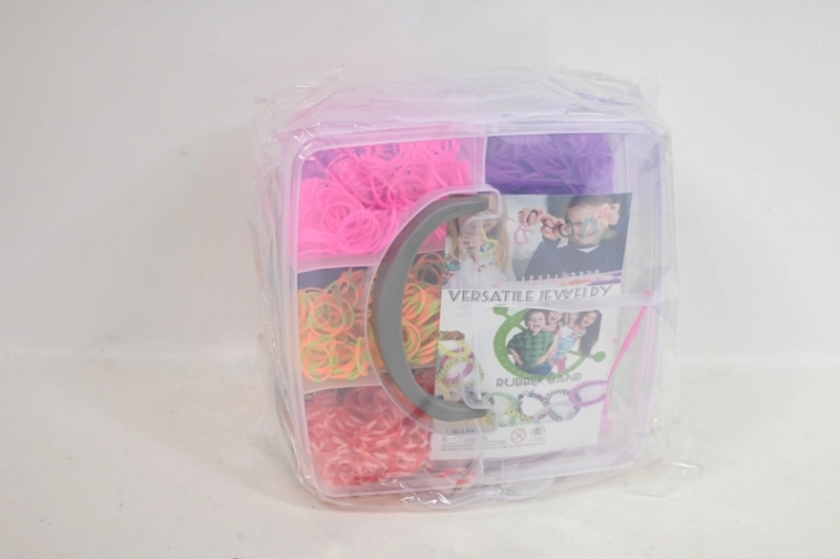 Kit créatif pour fabriquer des bracelets dans une mallette, env. 3500 pièces