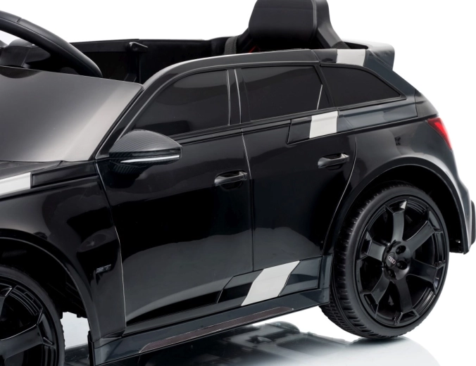 Voiture électrique pour enfants Audi RS 6 Avant GT – noire