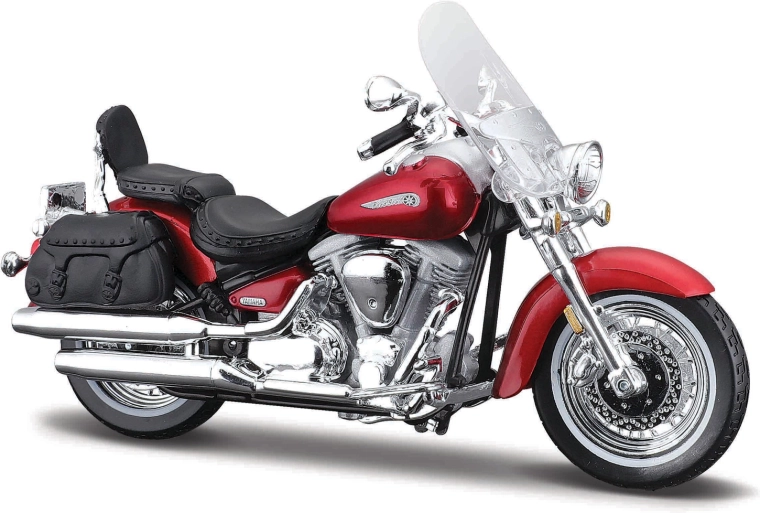 Maisto Yamaha Road Star Silverado Motorcycle 1:18
