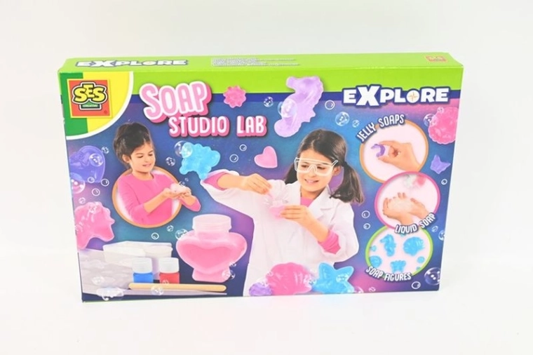 SES Creative Studio lab – zeep maken