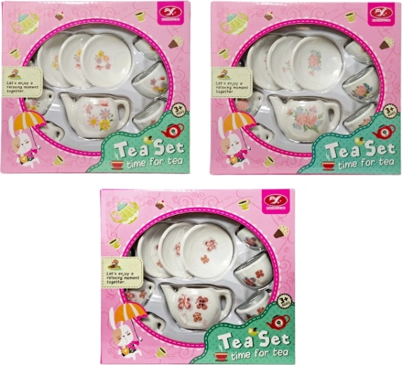 Porseleinen theeservies voor kinderen met bloemen of vlinders