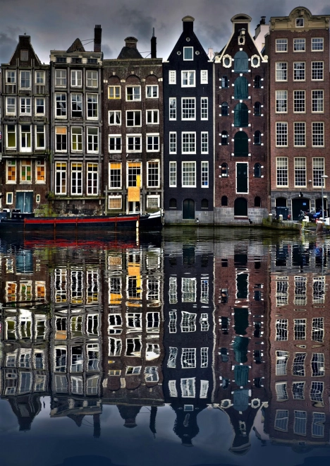 Amsterdam Houses Jigsaw Puzzle 1000 pieces