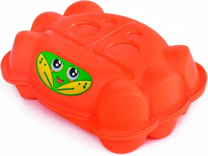 Practical lid for clean, protected sand