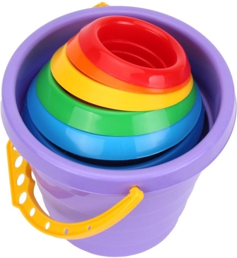 Alles passt in den praktischen Eimer