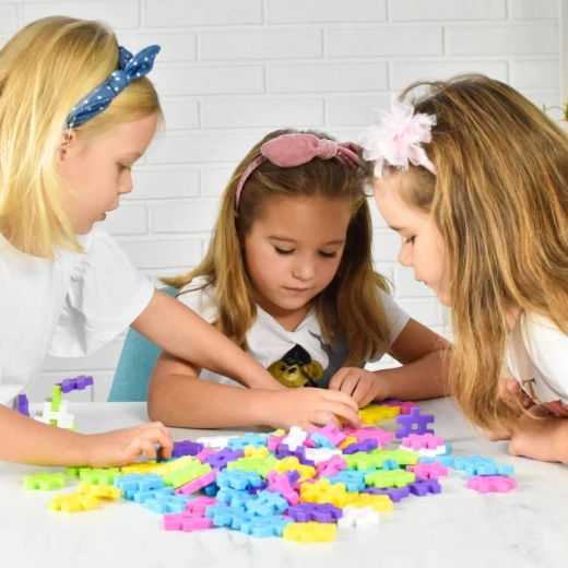 Creative building at home and on the go