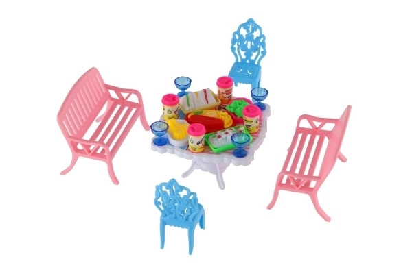 Meubles pour poupées en plastique 4 couleurs sous blister 14x11x16cm