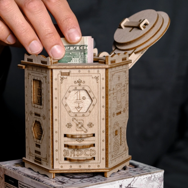Fort Knox Pro Wooden Puzzle Brain Teaser