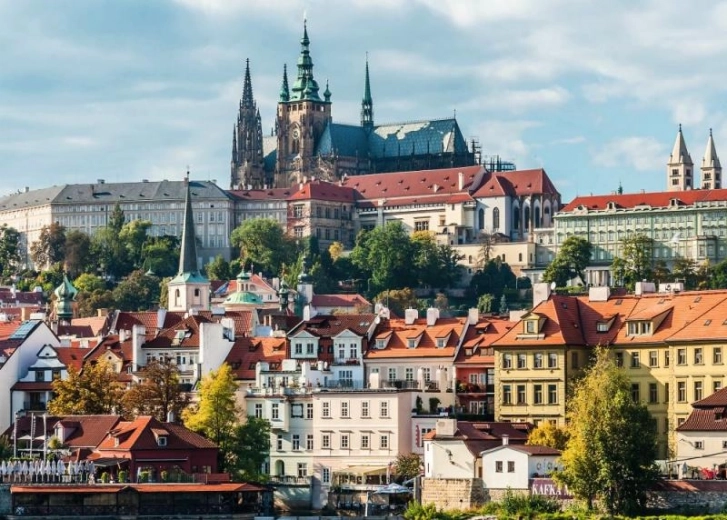 Puzzle Château de Prague 1000 pièces RAVENSBURGER
