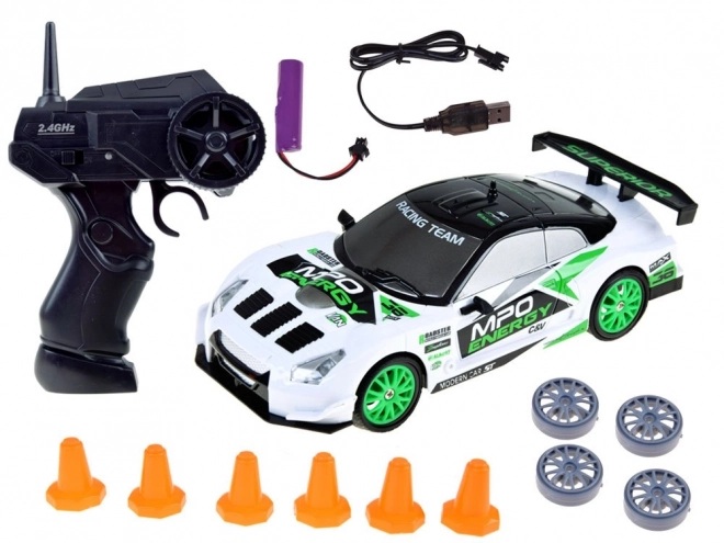AUTO driftende auto met afstandsbediening RC kegels RC0506