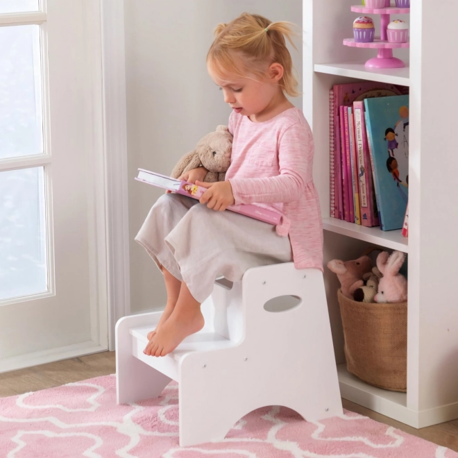 Chaise en bois blanche pour enfants