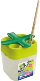 Brush holder at hand