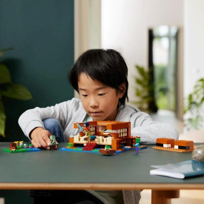 LEGO Minecraft Kikkershuisje