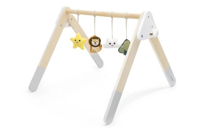 Houten speelboog met speelgoed