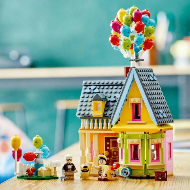 LEGO Disney 43217 Het Huis uit de Film Up