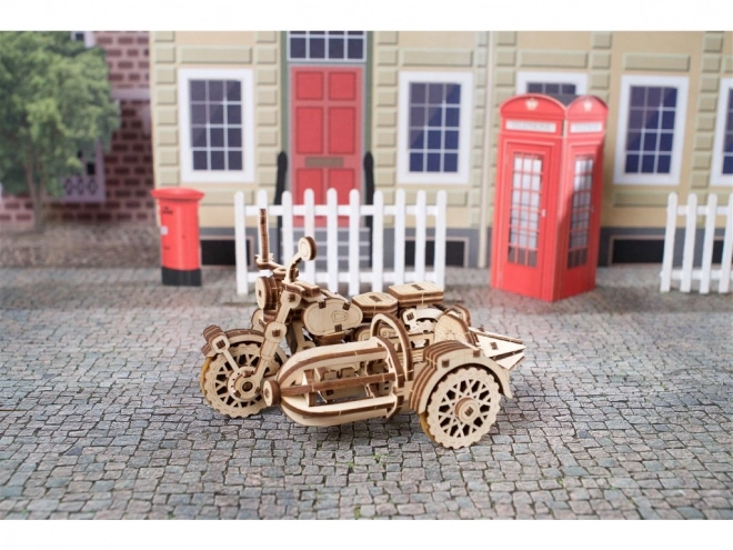 Holzmechanisches Puzzle Militär Lastwagen