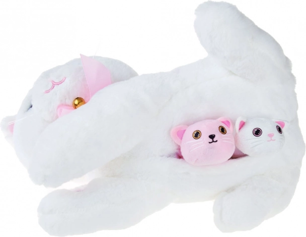 Cuddly friend with hidden kittens