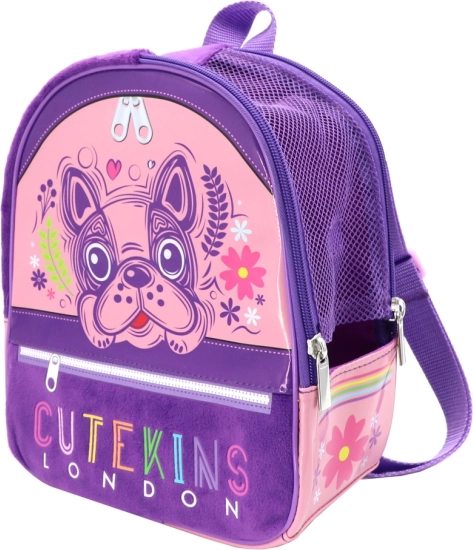 Lightweight backpack with pockets