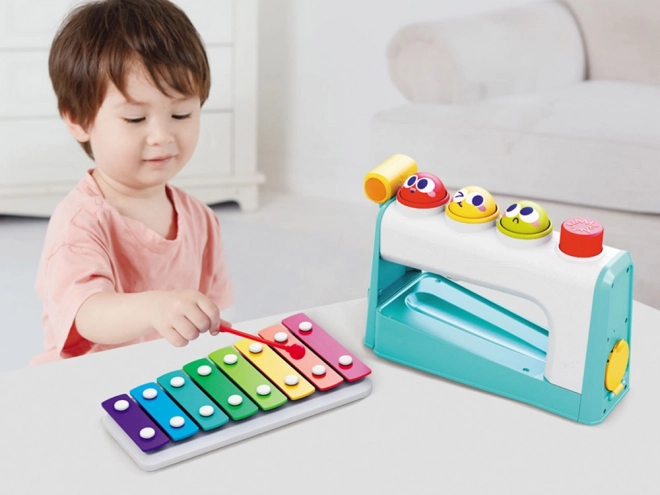 Multifunktionelles Musikzentrum für Kinder von der Marke Hola