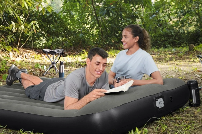 Structure Tritech durable pour la maison et le camping