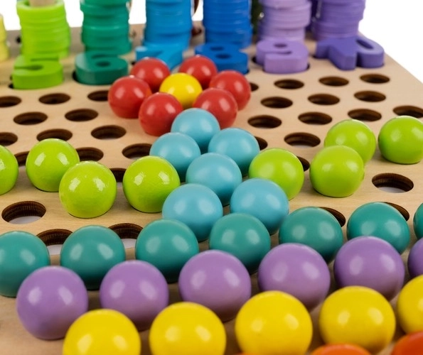 Houten mozaïek puzzel met balletjes