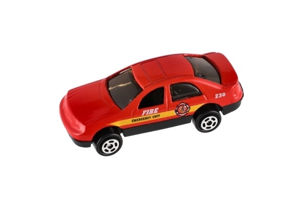 Voiture en métal 7cm dans une boîte