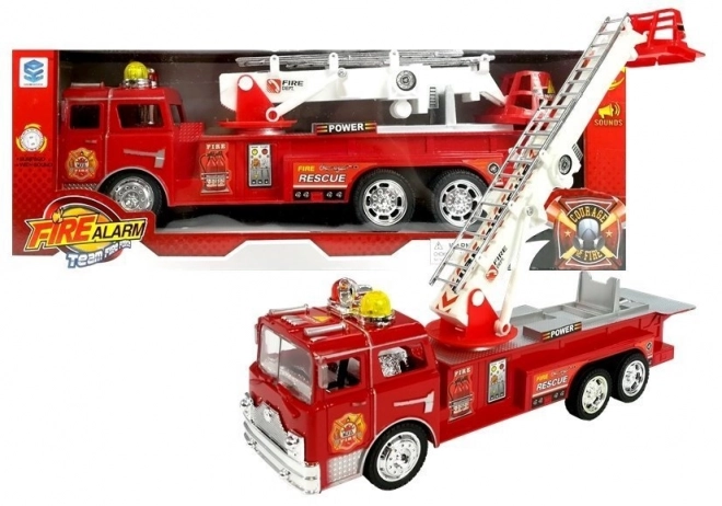 Camion de pompier avec nacelle