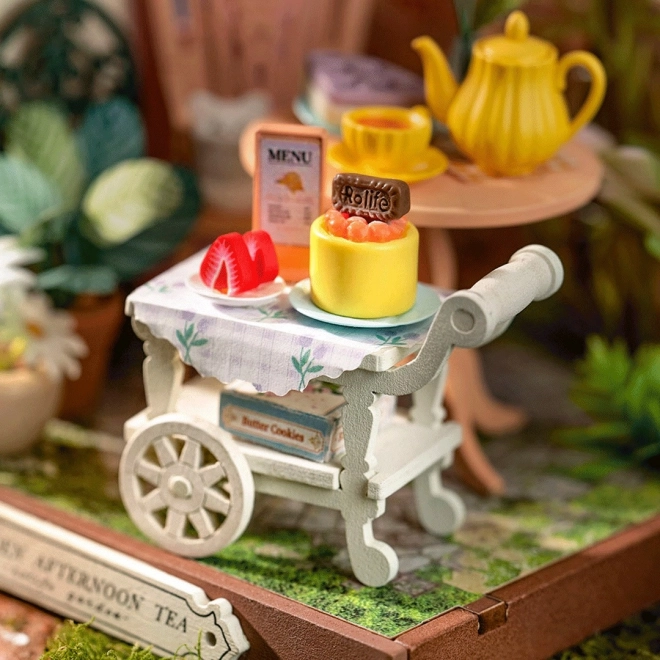 Miniatur-Teeecke