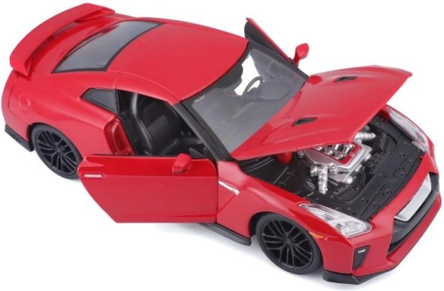 Öffnende Teile und detailliertes Interieur