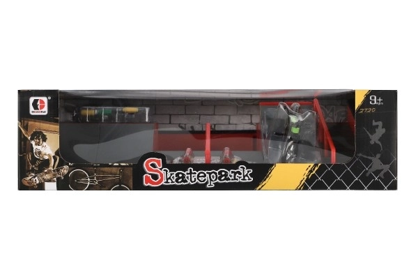 Skatepark - hellingen, vingerfiets, vingergrootte skateboard plastic met accessoires 2 kleuren in doos 43x25x12cm