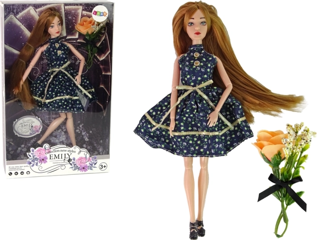 Puppe Emily – Modenschau